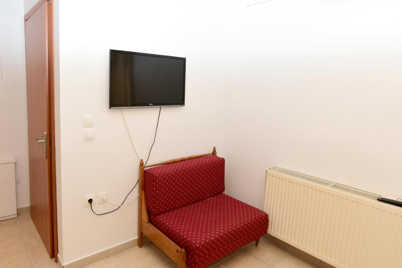 M&D Apartments Peraía Екстериор снимка