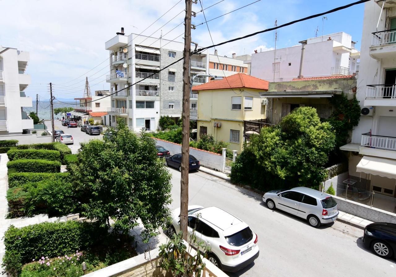 M&D Apartments Peraía Екстериор снимка